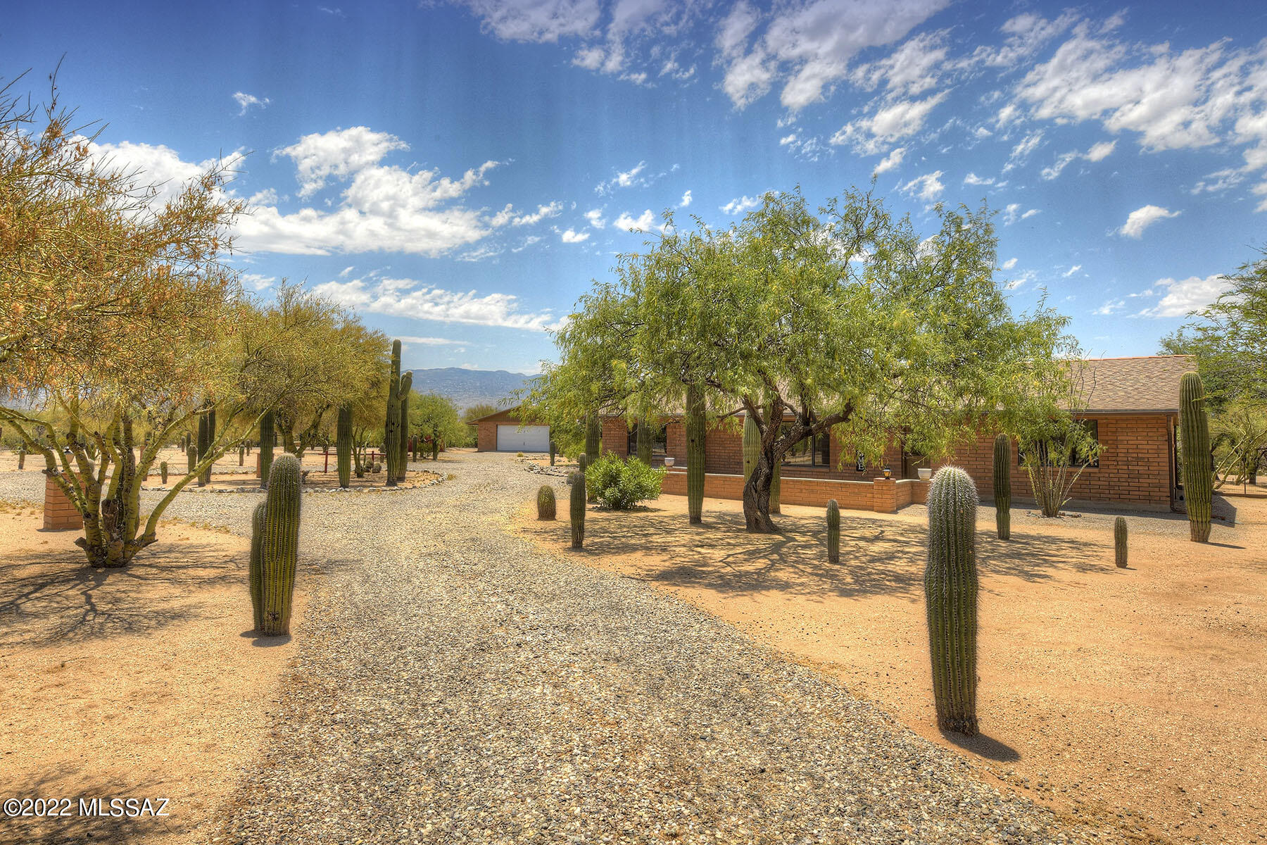 11300 East Limberlost Road Tucson, AZ 85749 - Photo 12 of 42 Gallery Image 12