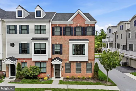 $879,000 | 101 Agnes Grace Lane, Wayne, PA 19087
