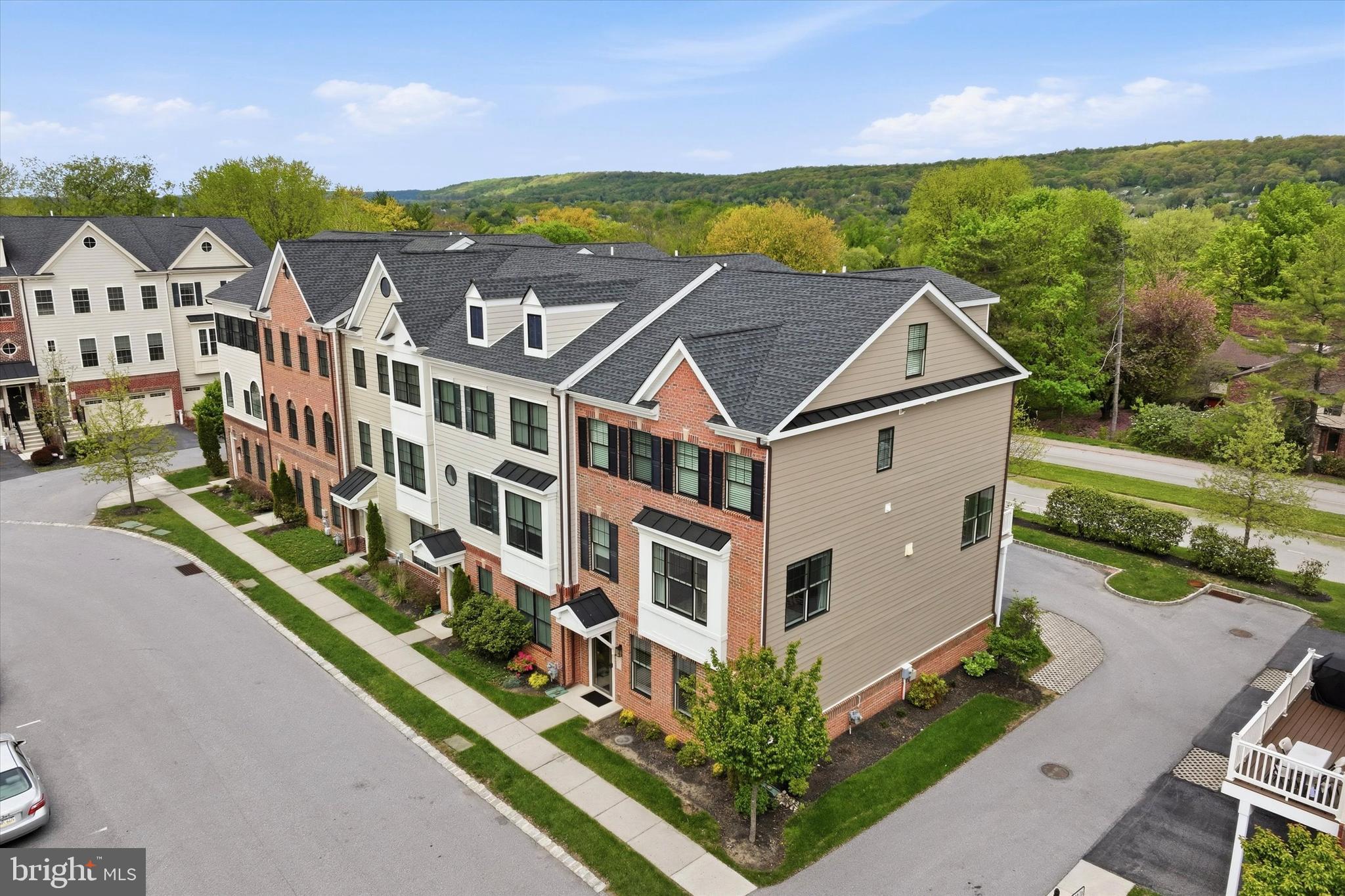 101 Agnes Grace Lane Wayne, PA 19087 - Photo 13 of 26 End unit