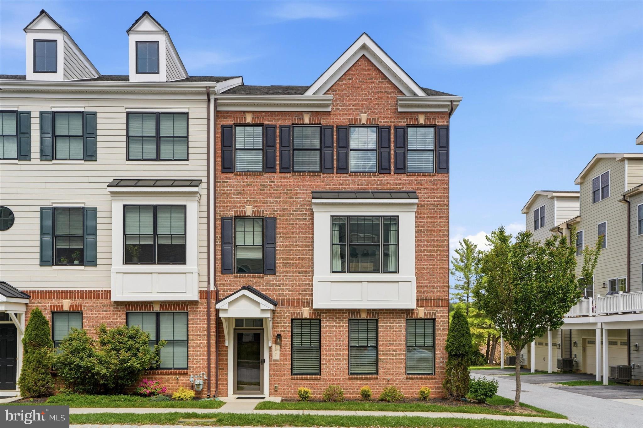 101 Agnes Grace Lane Wayne, PA 19087 - Photo 2 of 26 Built by Rockwell Custom