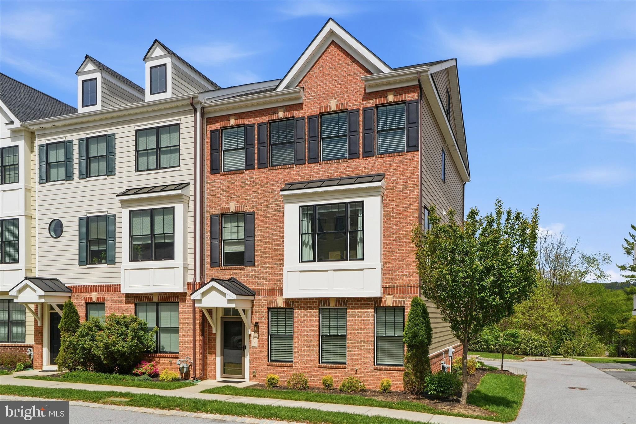 101 Agnes Grace Lane Wayne, PA 19087 - Photo 3 of 26 Hamilton Model