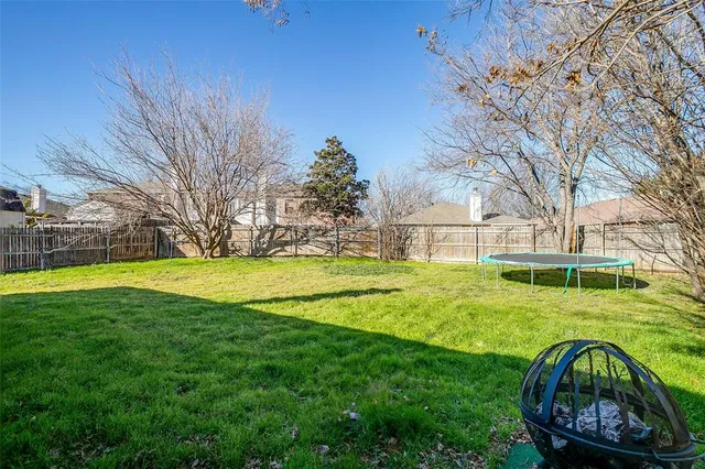 $320,000 | 1208 Rocky Top Circle, Saginaw, TX 76131