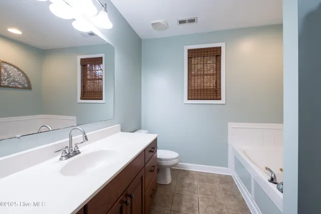 $429,900 | 109 Foutz Drive, Moyock, NC 27958