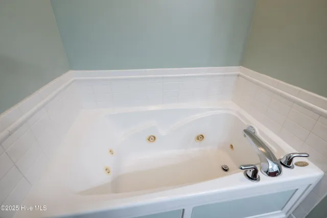 $429,900 | 109 Foutz Drive, Moyock, NC 27958