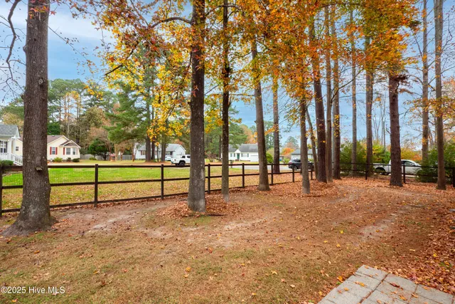 $429,900 | 109 Foutz Drive, Moyock, NC 27958