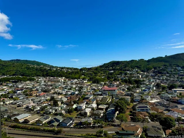 $2,300 | 55 South Judd Street, Unit 2202, Honolulu, HI 96817