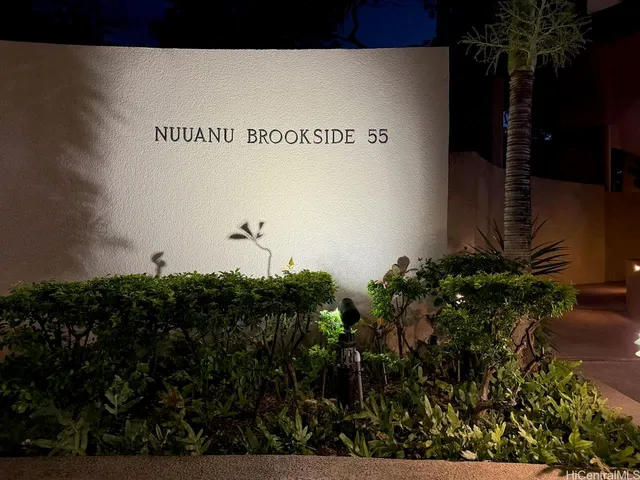 $2,300 | 55 South Judd Street, Unit 2202, Honolulu, HI 96817