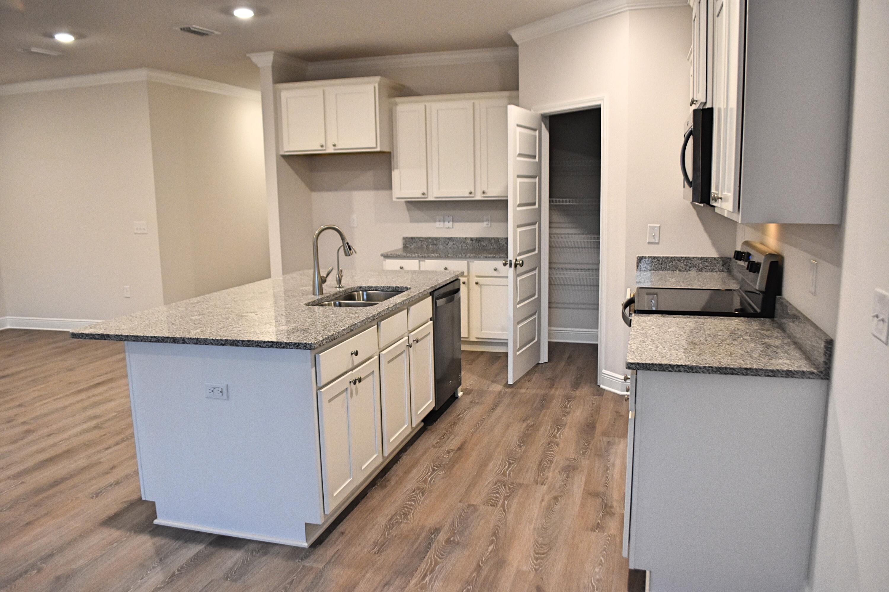 108 Dusky Way Freeport, FL 32439 - Photo 6 of 15 Kitchen 2_Fotor
