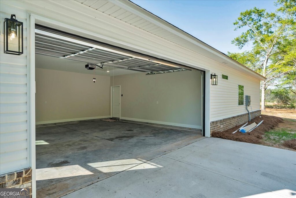 2767 Claxton Dairy Road Dublin, GA 31021 - Photo 47 of 51 a view of a garage
