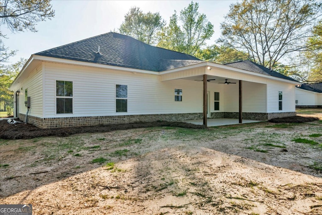 2767 Claxton Dairy Road Dublin, GA 31021 - Photo 49 of 51 a backyard of a house