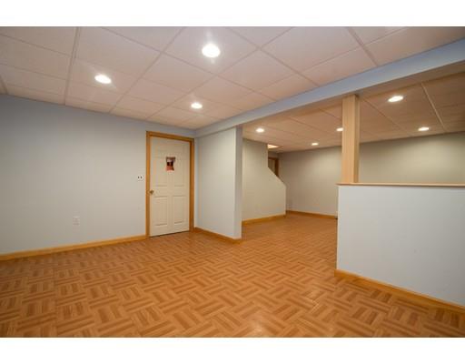 34 Southwick Road North Reading, MA 01864 - Photo 27 of 37 Gallery Image 27