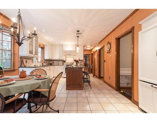 34 Southwick Road North Reading, MA 01864 - Photo 10 of 37 Gallery Image 10