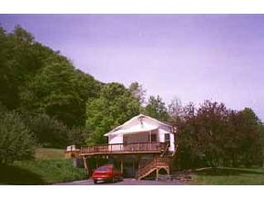 436 Pomfret Road Hartford, VT 05084 - Photo 4 of 4 Gallery Image 4