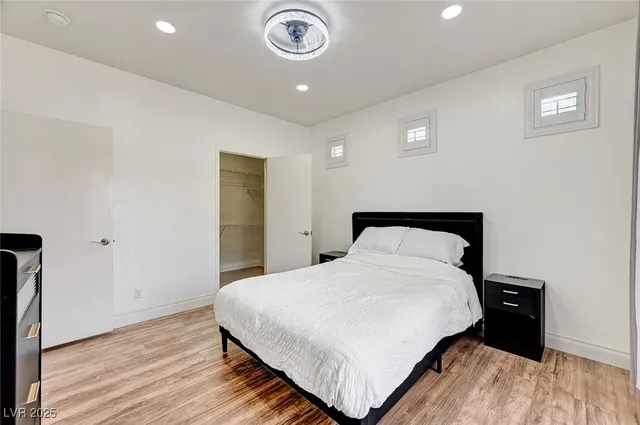 $1,900 | 251 South Green Valley Parkway, Unit 721, Henderson, NV 89012