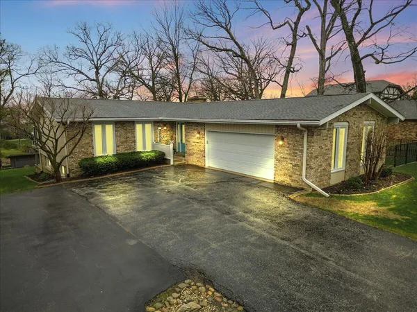 $699,900 | 2437 East Lakeshore Drive, Crown Point, IN 46307