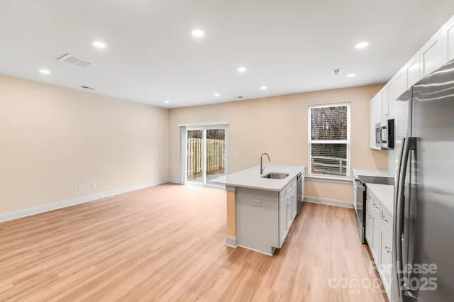 $1,850 | 645 Brookwood Street, Unit B, Mooresville, NC 28115