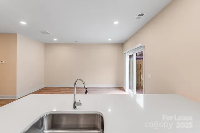 $1,850 | 645 Brookwood Street, Unit B, Mooresville, NC 28115