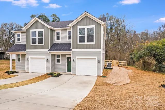 $1,850 | 645 Brookwood Street, Unit B, Mooresville, NC 28115