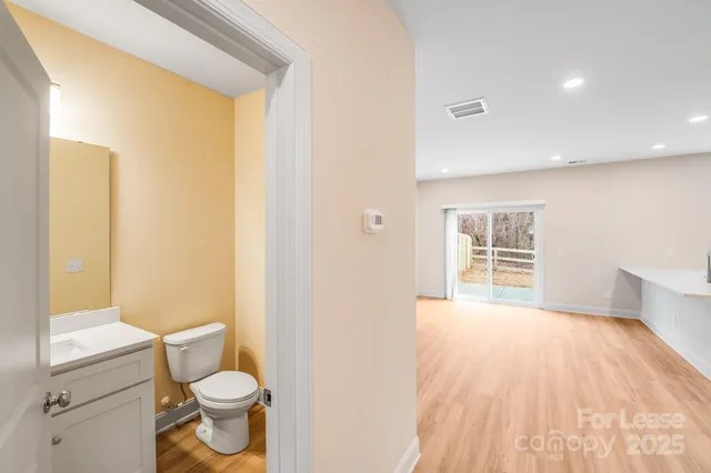 $1,850 | 645 Brookwood Street, Unit B, Mooresville, NC 28115