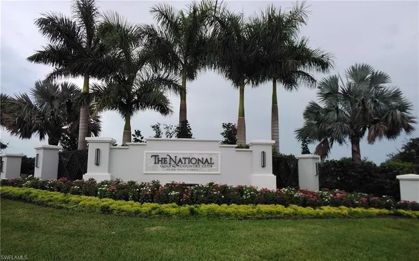 $4,300 | 5427 Double Eagle Circle, Unit 2823, Immokalee, FL 34142