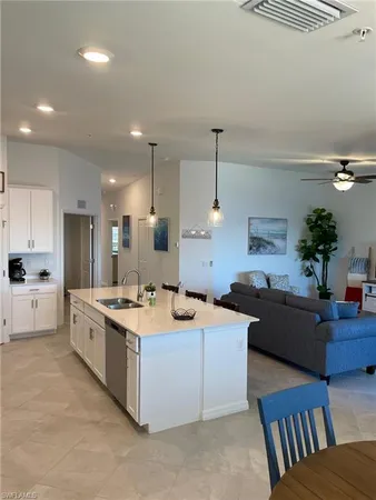 $4,300 | 5427 Double Eagle Circle, Unit 2823, Immokalee, FL 34142
