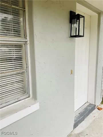 $1,145 | 2243 South Street, Fort Myers, FL 33901