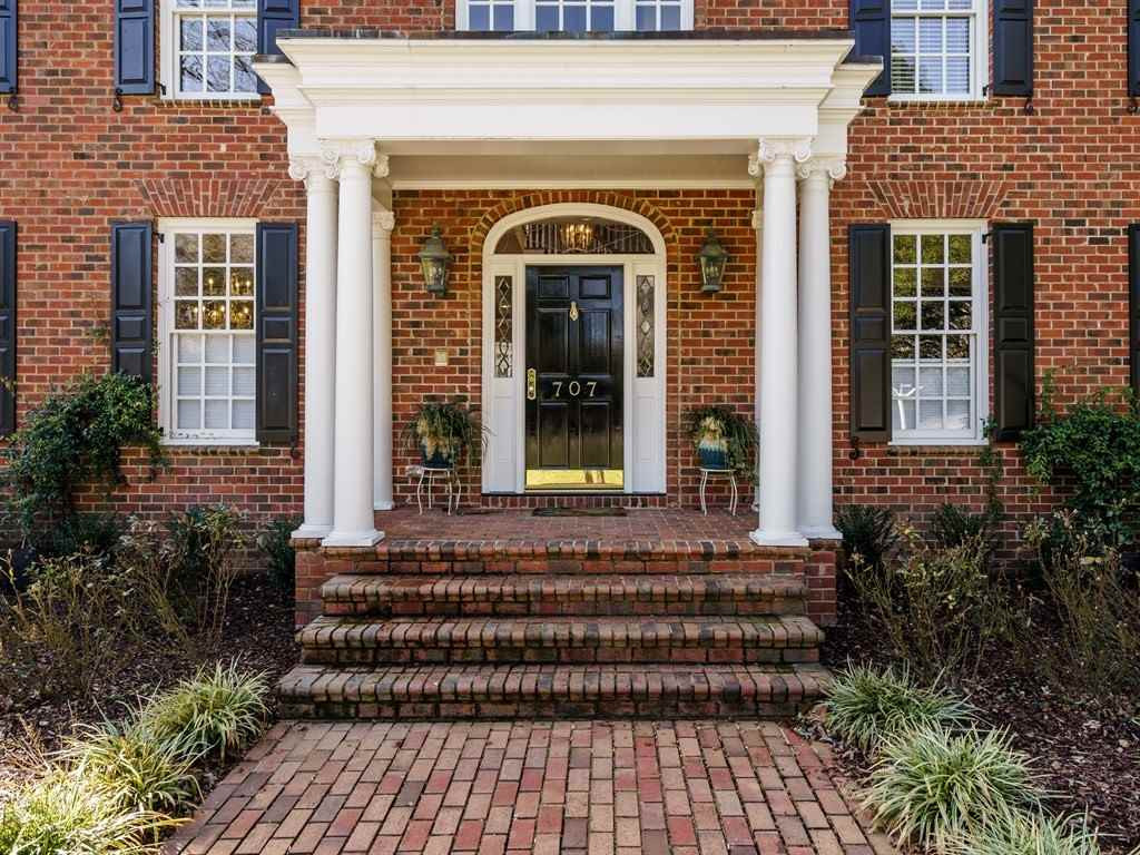 707 Runnymede Road Raleigh, NC 27607 - Photo 2 of 25 Front Porch