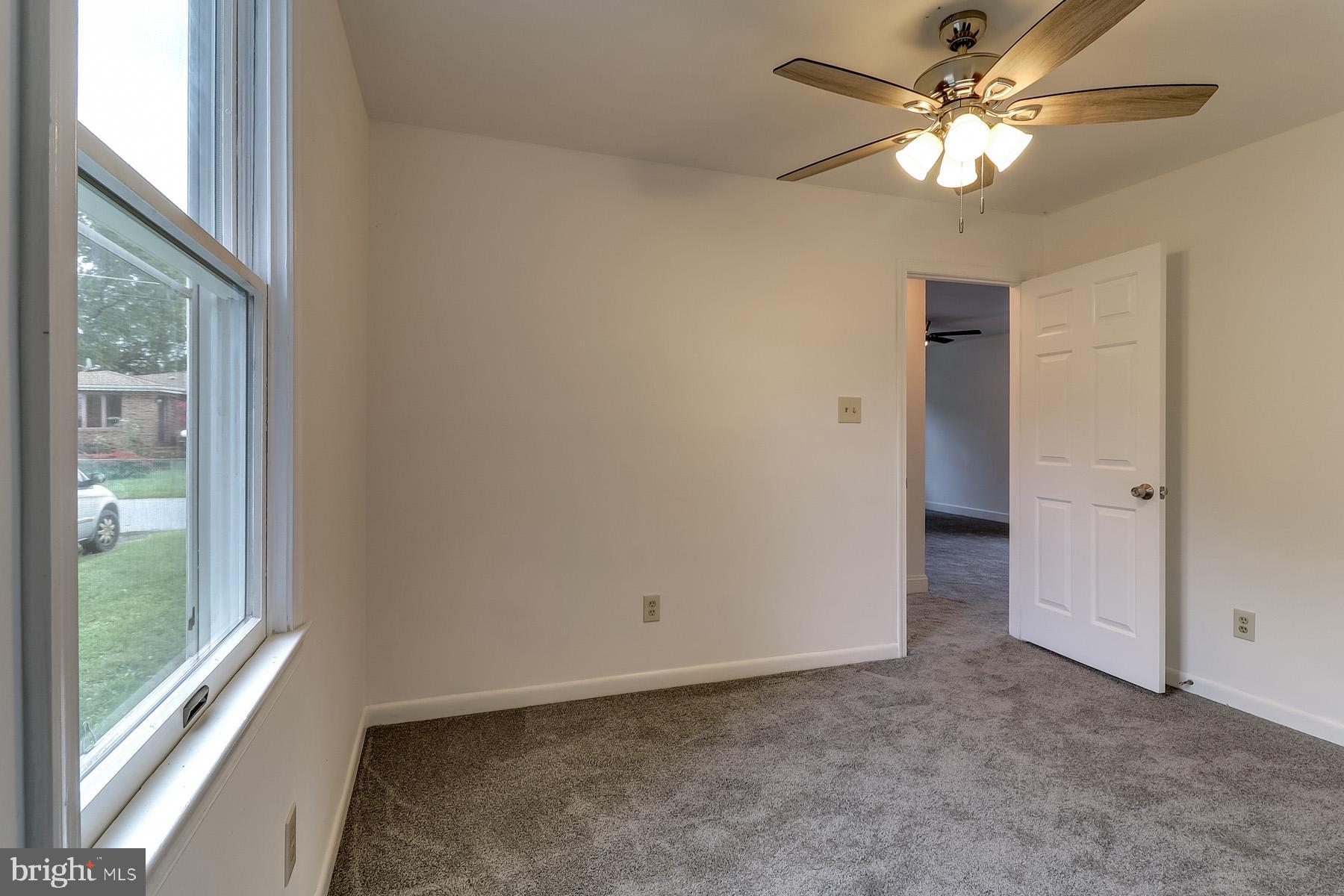 812 Silver Avenue Baltimore, MD 21221 - Photo 15 of 44 Bedroom 1 Main Level