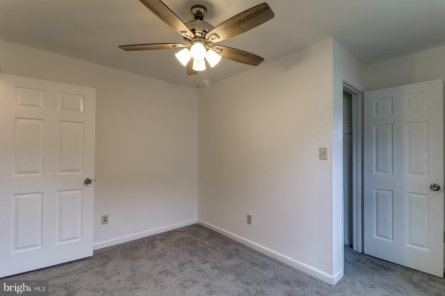 812 Silver Avenue Baltimore, MD 21221 - Photo 17 of 44 Bedroom 1 Main Level