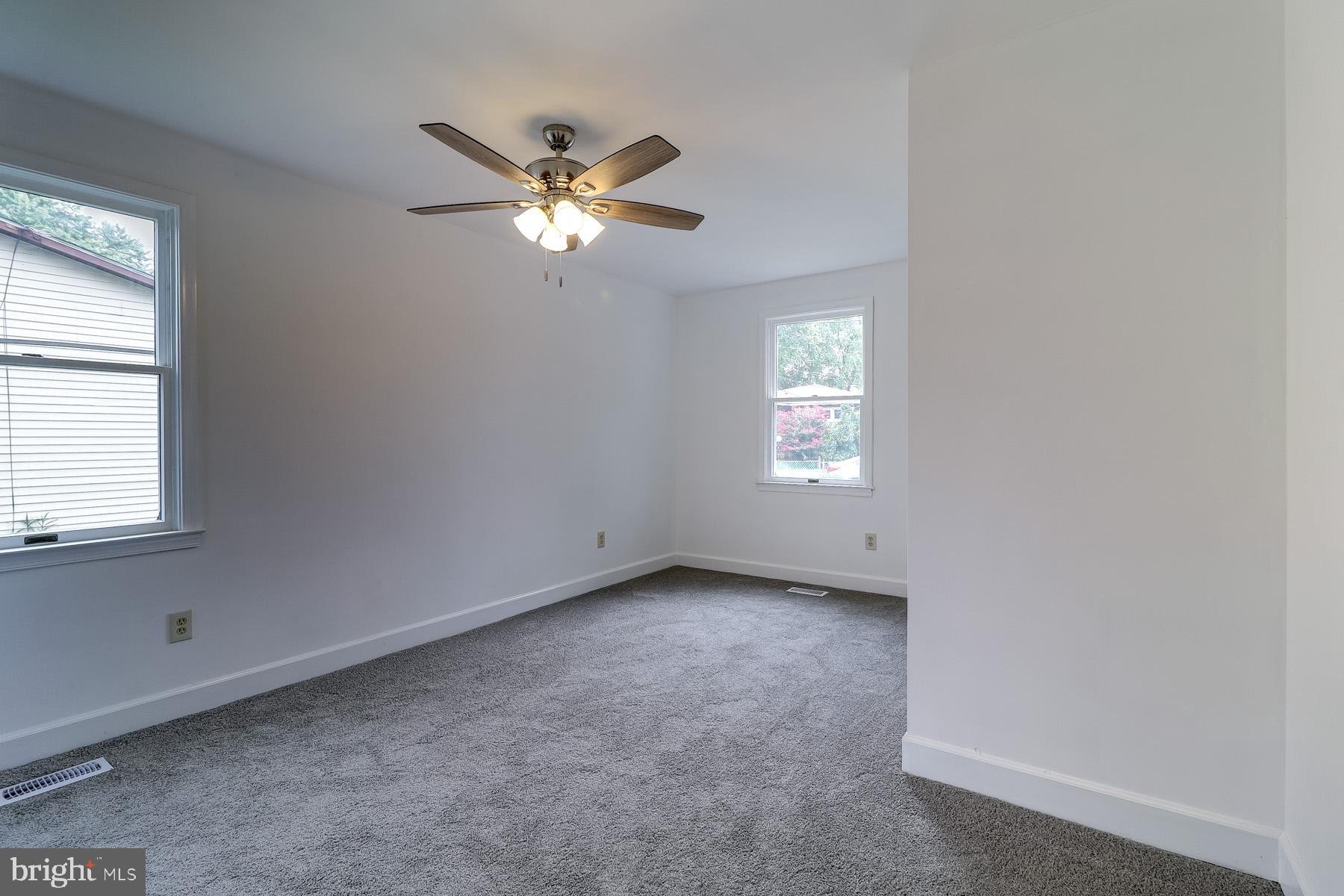 812 Silver Avenue Baltimore, MD 21221 - Photo 20 of 44 Bedroom 2 Main Level