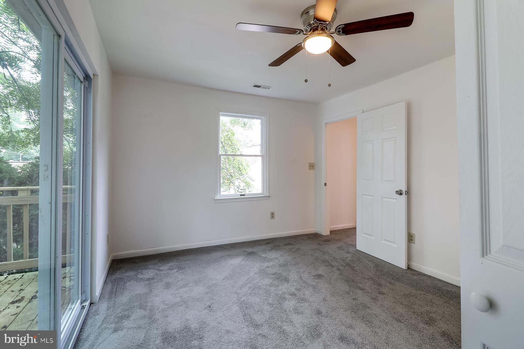 812 Silver Avenue Baltimore, MD 21221 - Photo 36 of 44 Bedroom 4 Upper Level