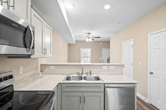 $995 | 55 Durrett Drive, Unit 3Q, Clarksville, TN 37042