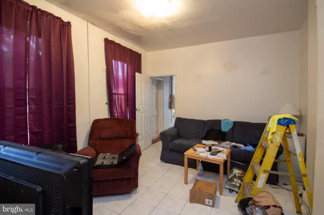 $294,900 | 321 North 6th Street, Reading, PA 19601