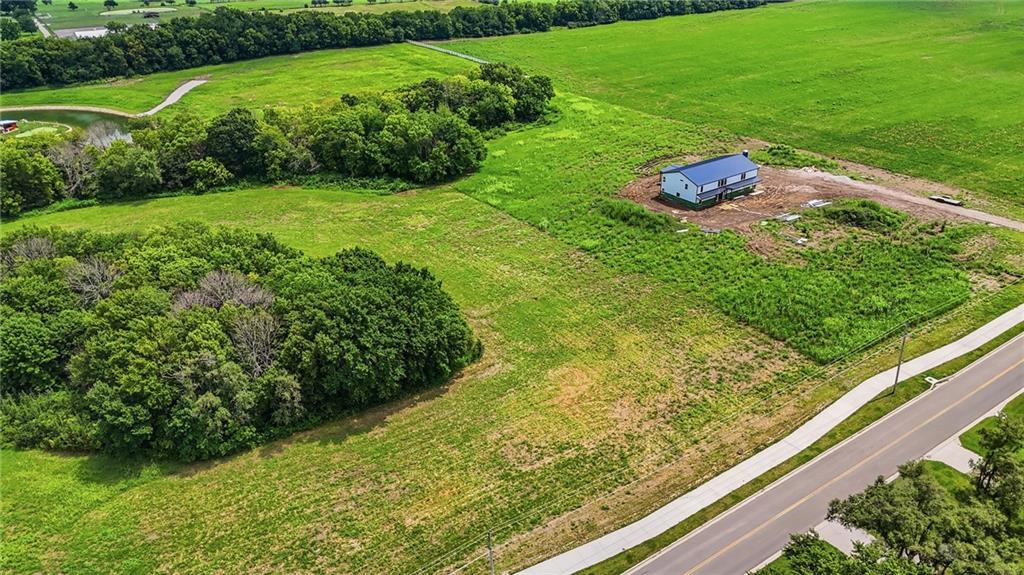 1007 Ward Road Lee's Summit, MO 64082 - Photo 6 of 26 Gallery Image 6