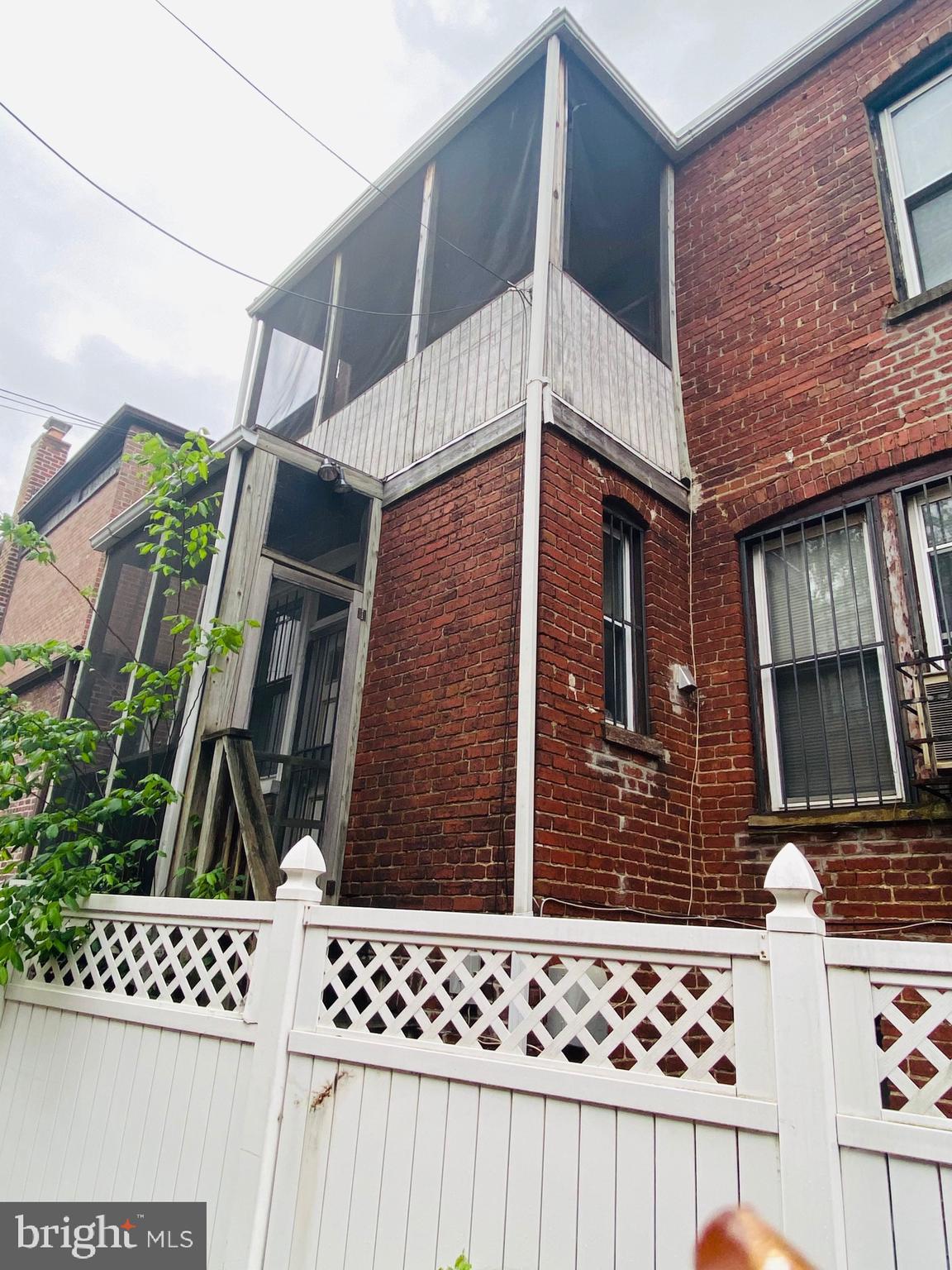 227 S Street Northwest Washington, DC 20001 - Photo 29 of 38