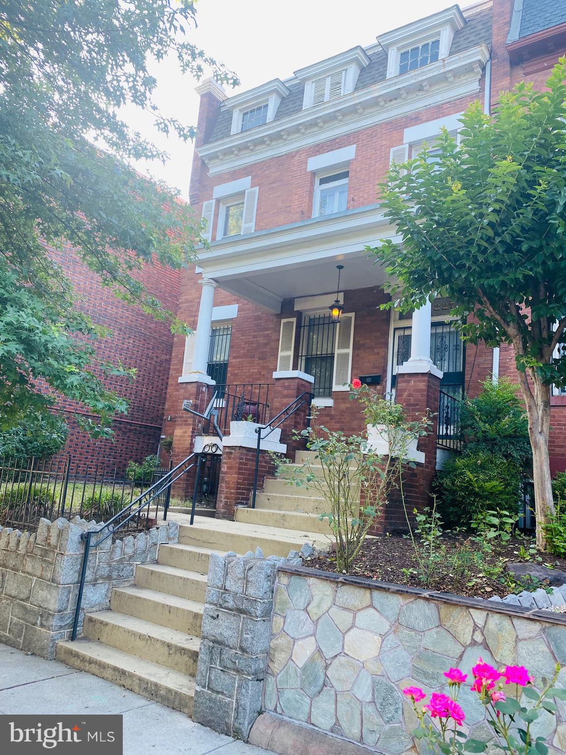227 S Street Northwest Washington, DC 20001 - Photo 34 of 38