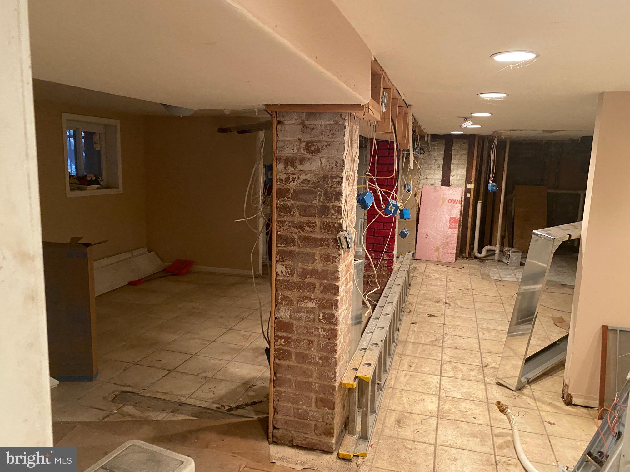 227 S Street Northwest Washington, DC 20001 - Photo 37 of 38
