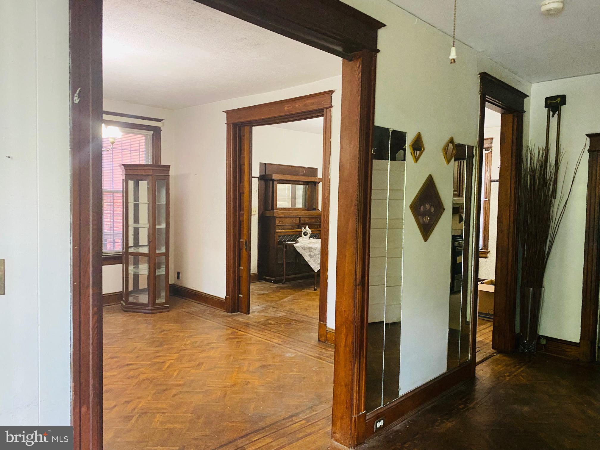 227 S Street Northwest Washington, DC 20001 - Photo 5 of 38