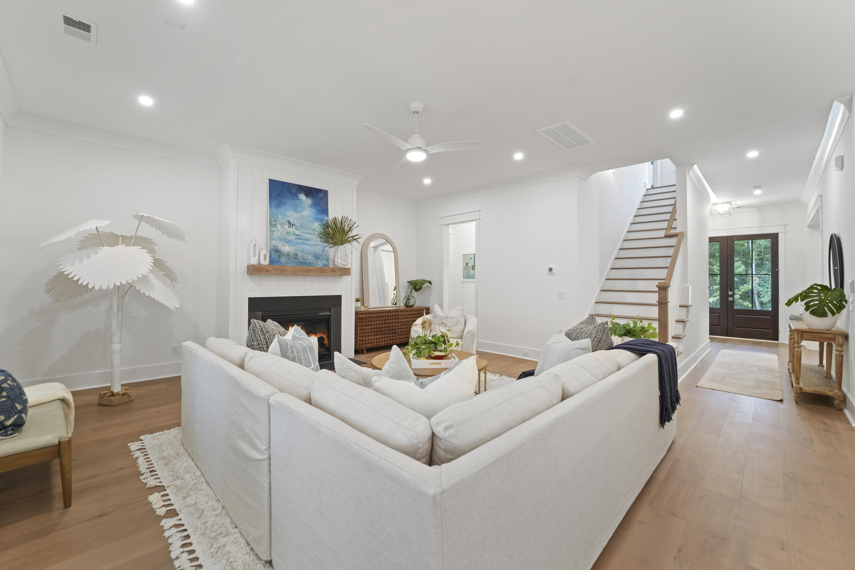 5722 Barbary Coast Road Hollywood, SC 29449 - Photo 19 of 64 living room