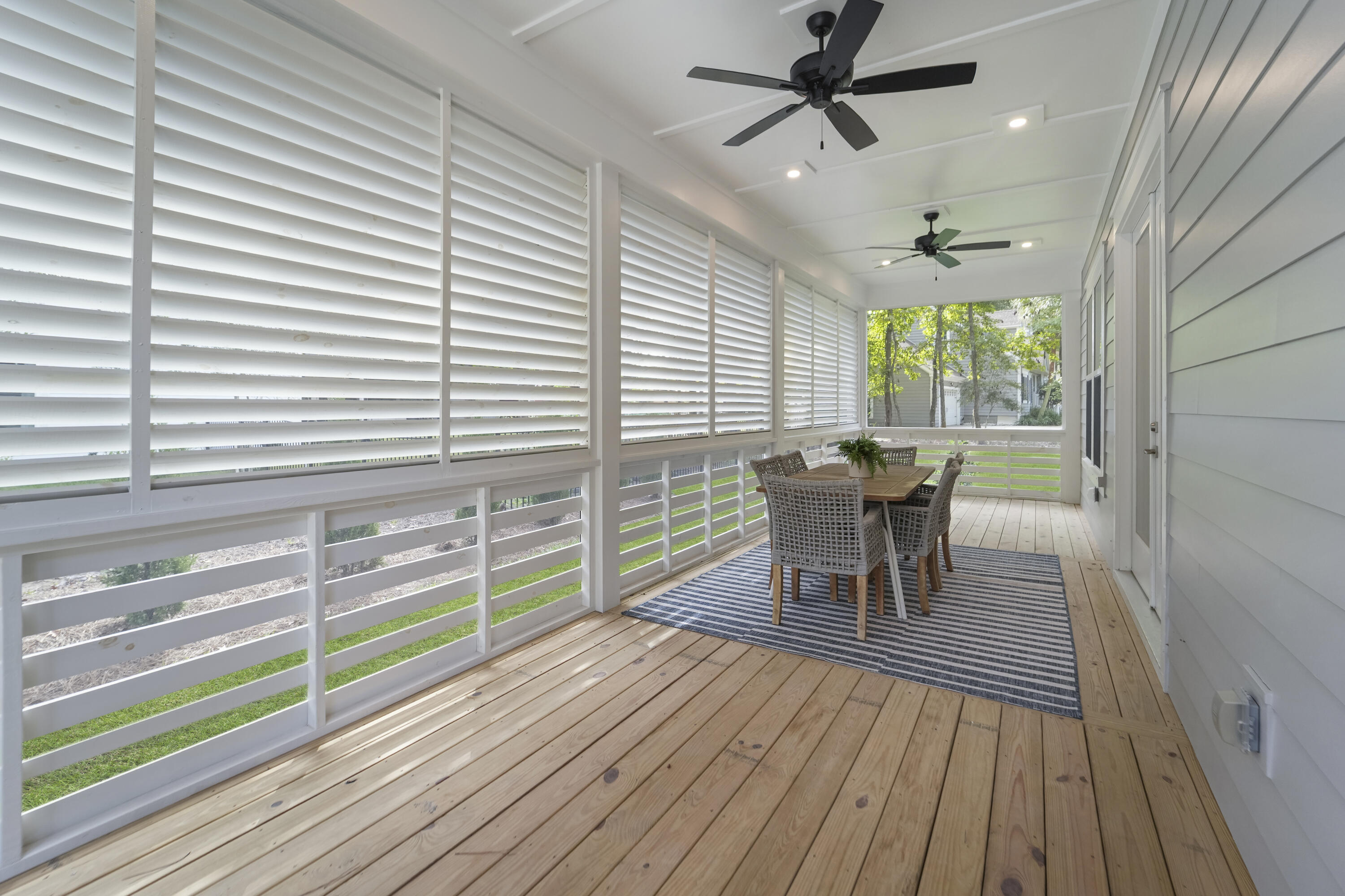 5722 Barbary Coast Road Hollywood, SC 29449 - Photo 44 of 64 screened-in porch