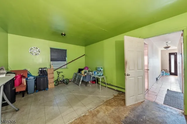 $399,999 | 553 Fulton Street, Elizabeth Port, NJ 07206