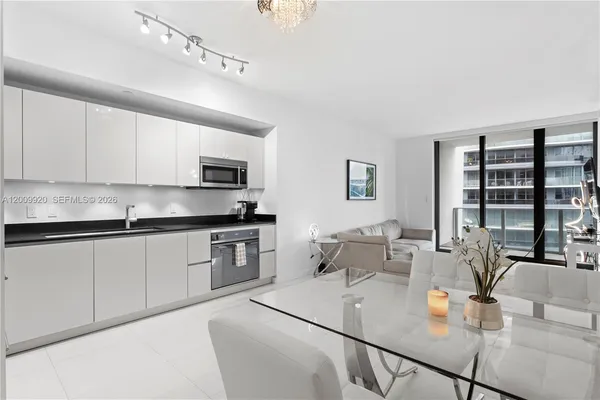 $4,500 | 1010 Brickell Avenue, Unit 4608, Miami, FL 33131