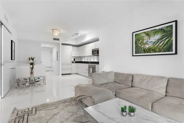 $4,500 | 1010 Brickell Avenue, Unit 4608, Miami, FL 33131