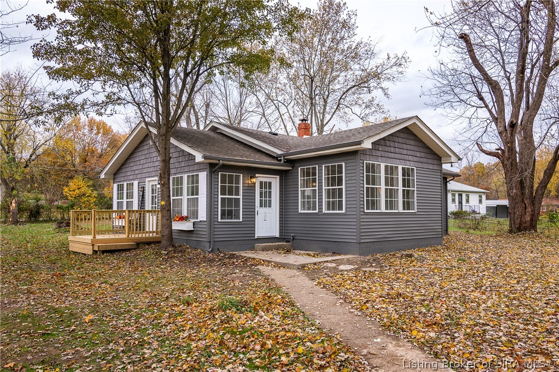 515 Bald Knob Road New Albany, IN 47150 - Photo 2 of 24 Gallery Image 2