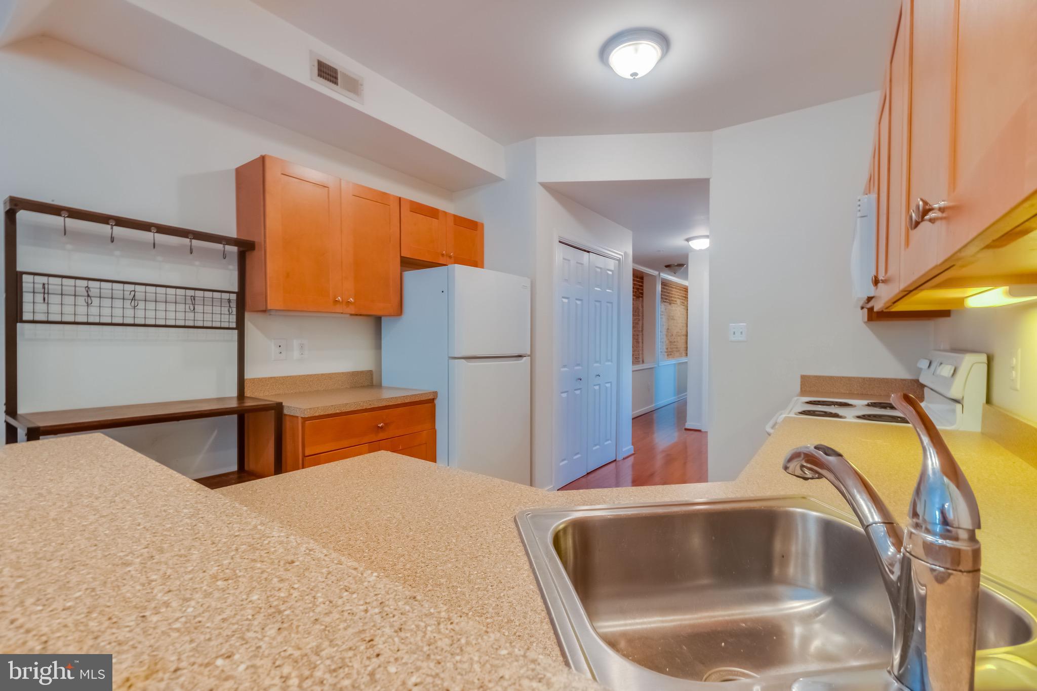 910 South Charles Street, Unit A Baltimore, MD 21230 - Photo 17 of 47 Kitchen