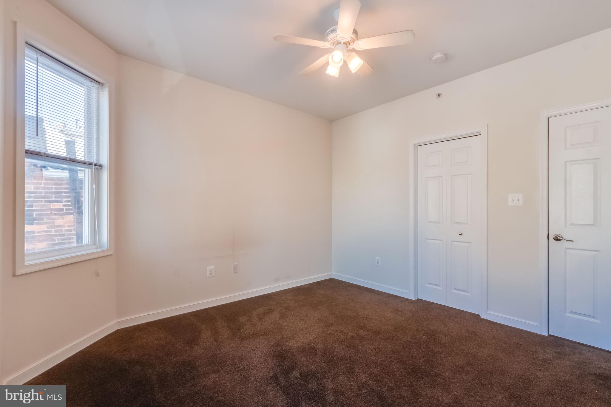 910 South Charles Street, Unit A Baltimore, MD 21230 - Photo 23 of 43 Bedroom w Walk-In Closet