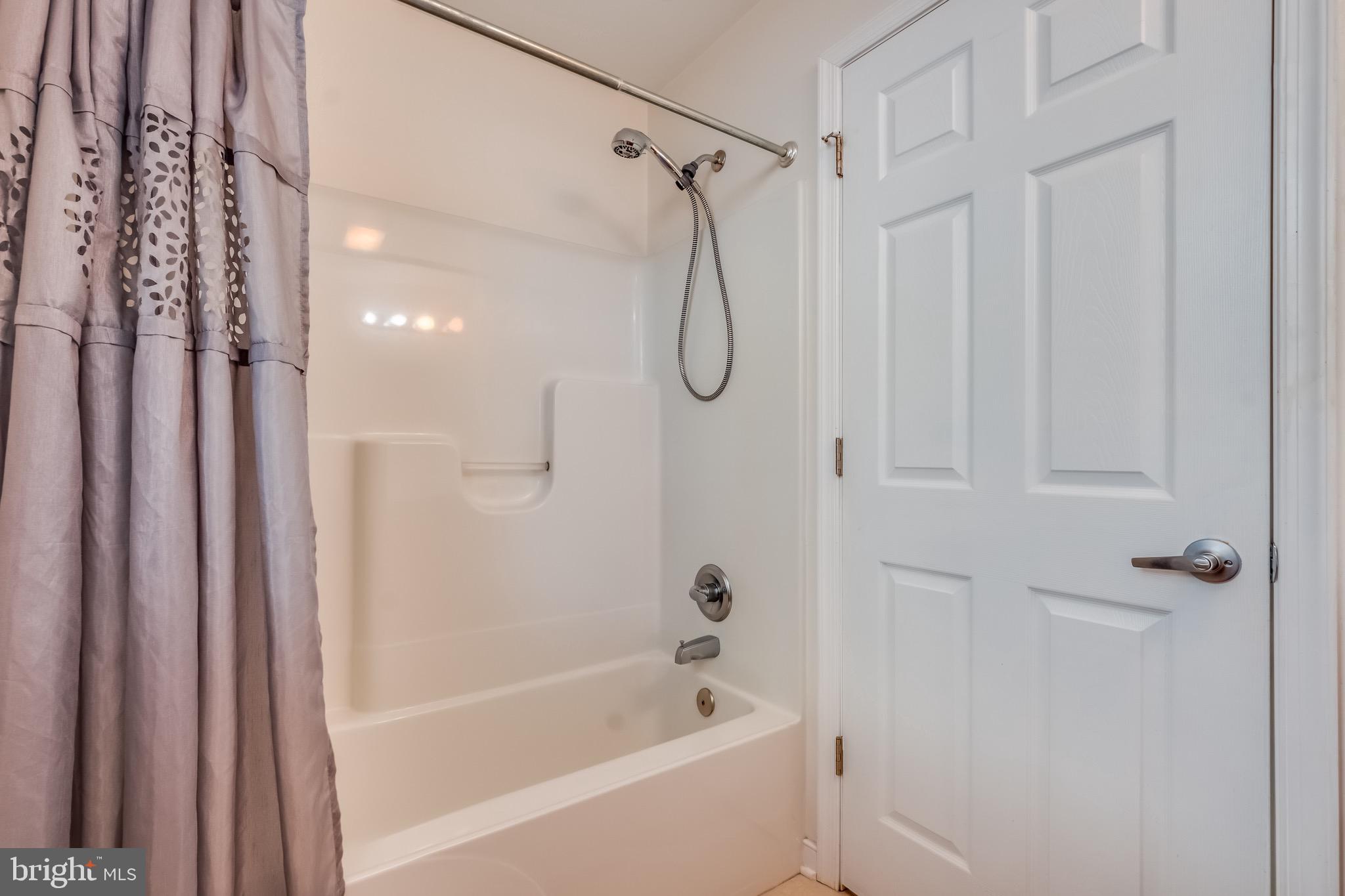 910 South Charles Street, Unit A Baltimore, MD 21230 - Photo 32 of 47 Bathroom