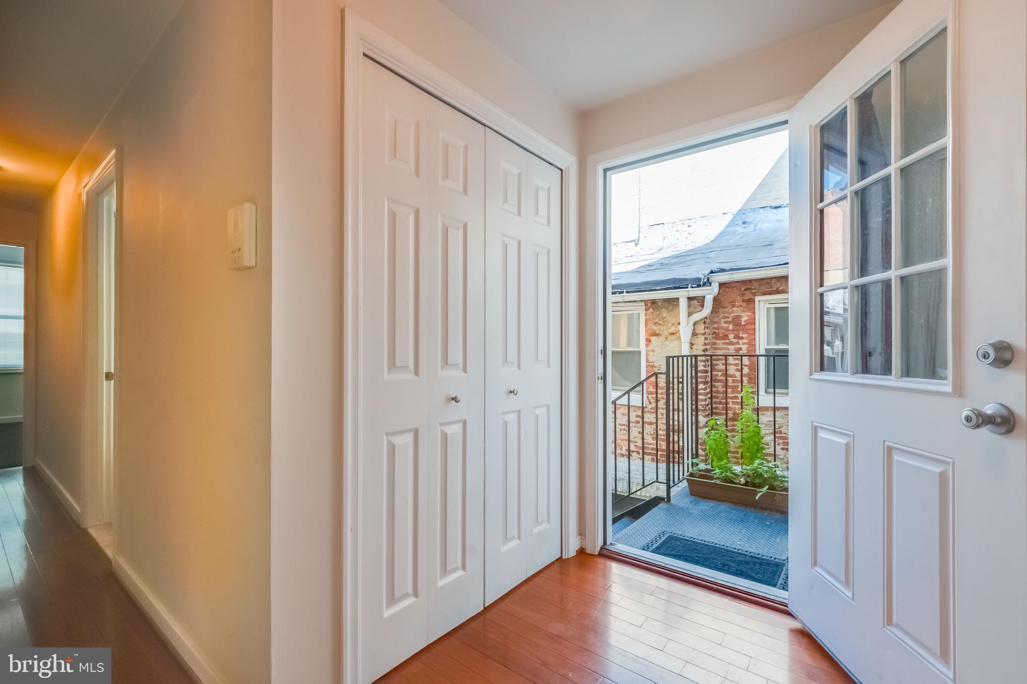 910 South Charles Street, Unit A Baltimore, MD 21230 - Photo 7 of 43 Entry Foyer
