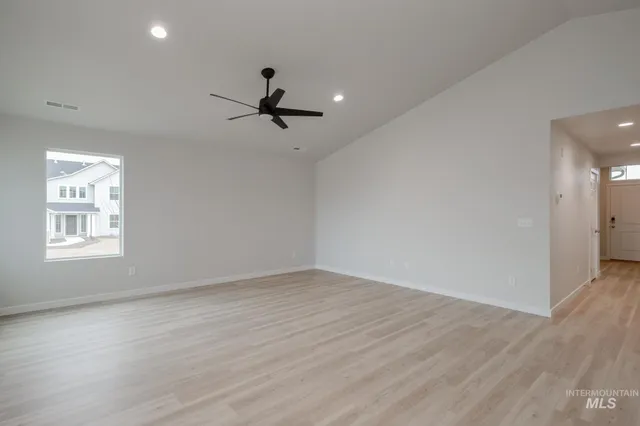 $464,990 | 3090 South Maple Rnch Way, Nampa, ID 83686