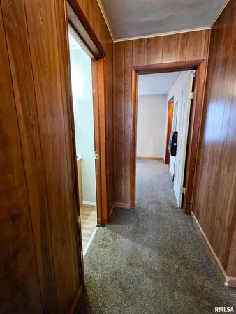 $99,500 | 103 Watkins Street, Cisne, IL 62823